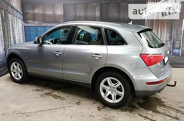 Внедорожник / Кроссовер Audi Q5 2010 в Луцке