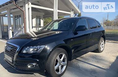 Внедорожник / Кроссовер Audi Q5 2009 в Киеве