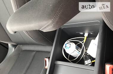Позашляховик / Кросовер Audi Q5 2017 в 