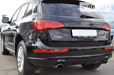 Позашляховик / Кросовер Audi Q5 2013 в 