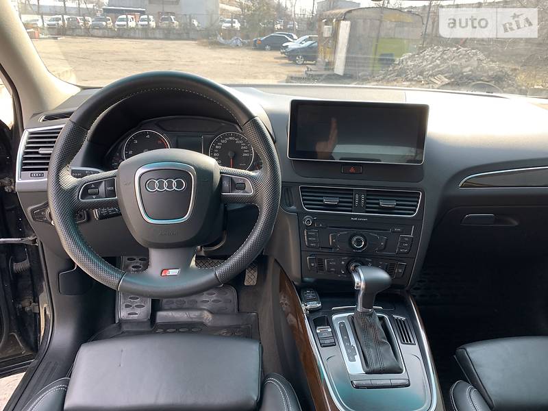 Позашляховик / Кросовер Audi Q5 2011 в Дніпрі