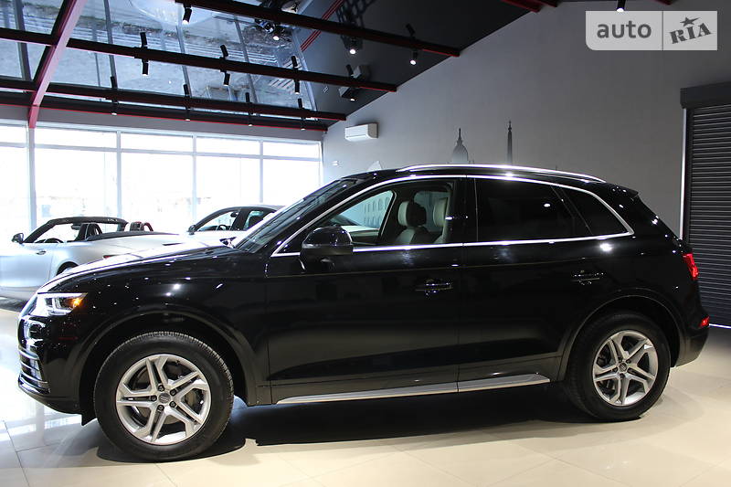 Позашляховик / Кросовер Audi Q5 2018 в Одесі