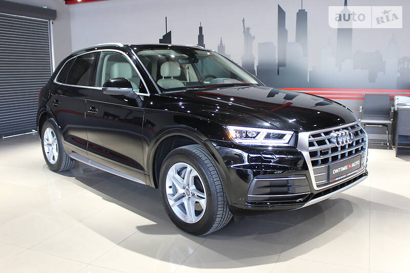 Позашляховик / Кросовер Audi Q5 2018 в Одесі