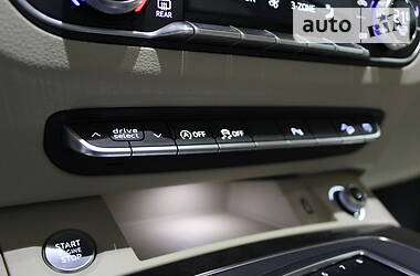 Позашляховик / Кросовер Audi Q5 2018 в 
