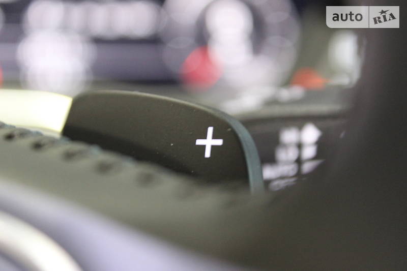 Позашляховик / Кросовер Audi Q5 2018 в Одесі