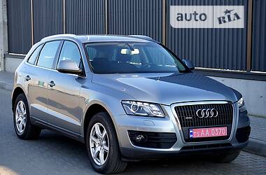 Позашляховик / Кросовер Audi Q5 2010 в 