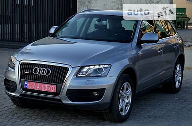 Позашляховик / Кросовер Audi Q5 2010 в 