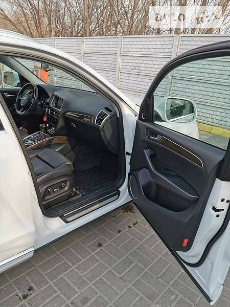 Позашляховик / Кросовер Audi Q5 2013 в Рівному