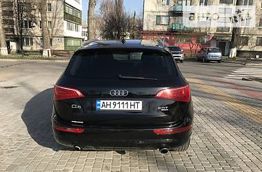 Позашляховик / Кросовер Audi Q5 2011 в 
