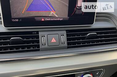 Позашляховик / Кросовер Audi Q5 2017 в 