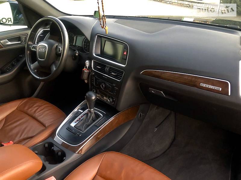 Позашляховик / Кросовер Audi Q5 2011 в Луцьку фото 2 Позашляховик / Кросовер Audi Q5 2011 в Луцьку