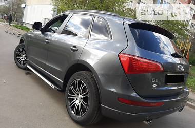 Позашляховик / Кросовер Audi Q5 2010 в 