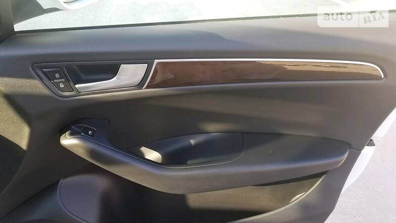 Позашляховик / Кросовер Audi Q5 2011 в Тернополі