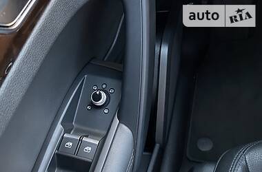 Позашляховик / Кросовер Audi Q5 2019 в 