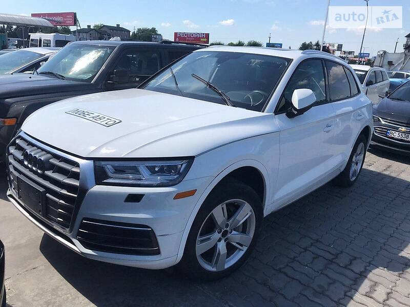 Позашляховик / Кросовер Audi Q5 2018 в Львові