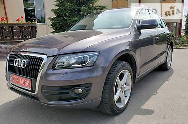 Внедорожник / Кроссовер Audi Q5 2010 в Тернополе