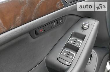 Позашляховик / Кросовер Audi Q5 2015 в 