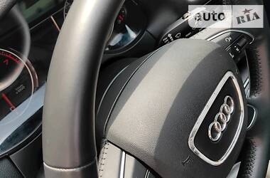 Позашляховик / Кросовер Audi Q5 2015 в 
