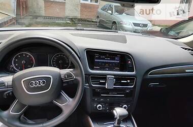 Позашляховик / Кросовер Audi Q5 2015 в 