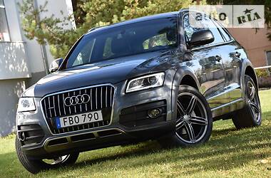 Позашляховик / Кросовер Audi Q5 2016 в 