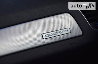 Позашляховик / Кросовер Audi Q5 2016 в 