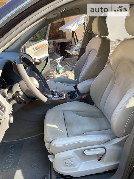 Внедорожник / Кроссовер Audi Q5 2010 в Тячеве