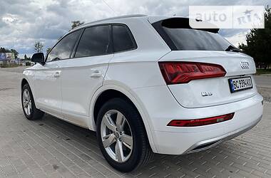 Внедорожник / Кроссовер Audi Q5 2017 в Львове