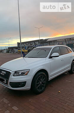 Внедорожник / Кроссовер Audi Q5 2012 в Сарнах