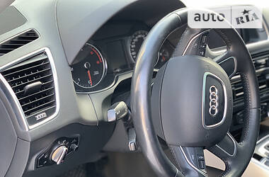 Внедорожник / Кроссовер Audi Q5 2013 в Луцке