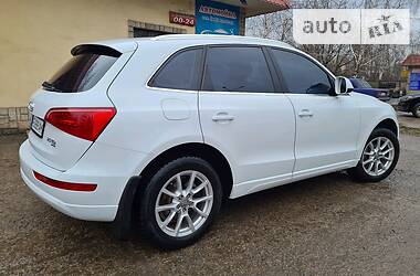 Внедорожник / Кроссовер Audi Q5 2011 в Кривом Роге