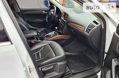 Внедорожник / Кроссовер Audi Q5 2011 в Кривом Роге