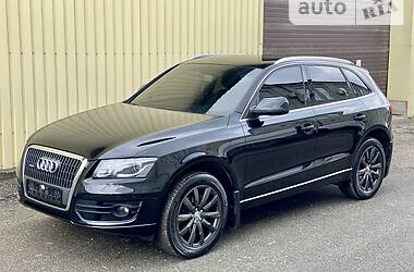 Позашляховик / Кросовер Audi Q5 2010 в 