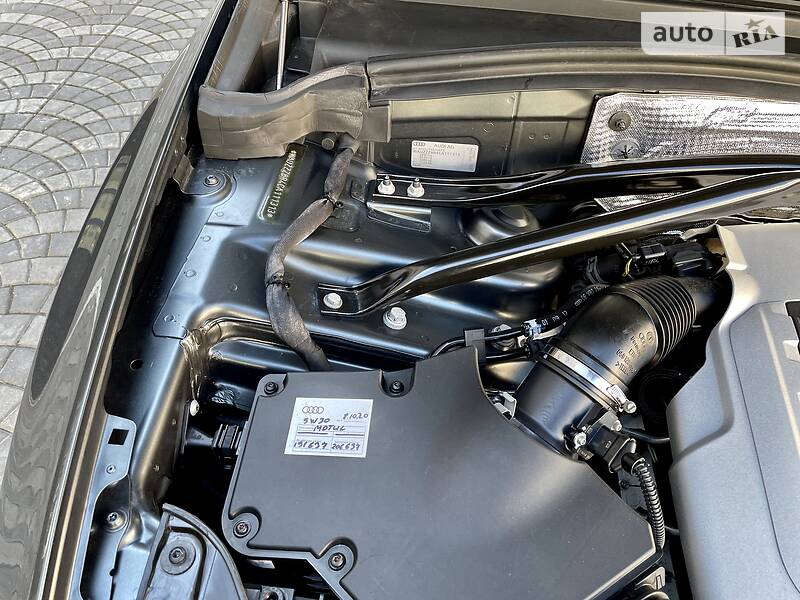Позашляховик / Кросовер Audi Q5 2012 в Луцьку