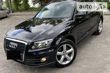 Внедорожник / Кроссовер Audi Q5 2010 в Тернополе