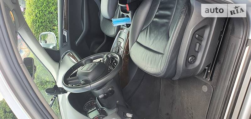 Внедорожник / Кроссовер Audi Q5 2010 в Полонном