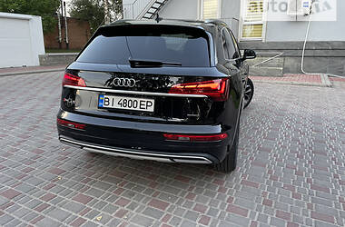 Позашляховик / Кросовер Audi Q5 2020 в Лубнах