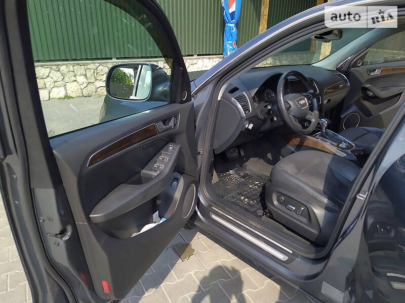 Внедорожник / Кроссовер Audi Q5 2012 в Хмельницком