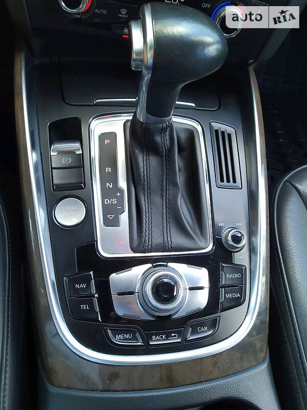 Внедорожник / Кроссовер Audi Q5 2012 в Хмельницком