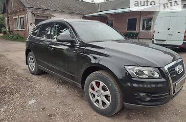 Внедорожник / Кроссовер Audi Q5 2012 в 
