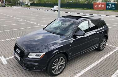 Внедорожник / Кроссовер Audi Q5 2015 в 