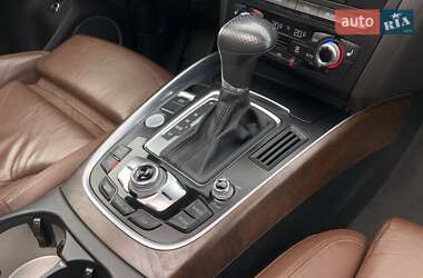 Внедорожник / Кроссовер Audi Q5 2015 в 