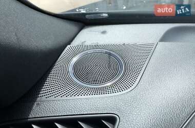 Внедорожник / Кроссовер Audi Q5 2015 в 
