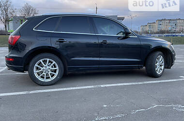 Внедорожник / Кроссовер Audi Q5 2011 в Кривом Роге