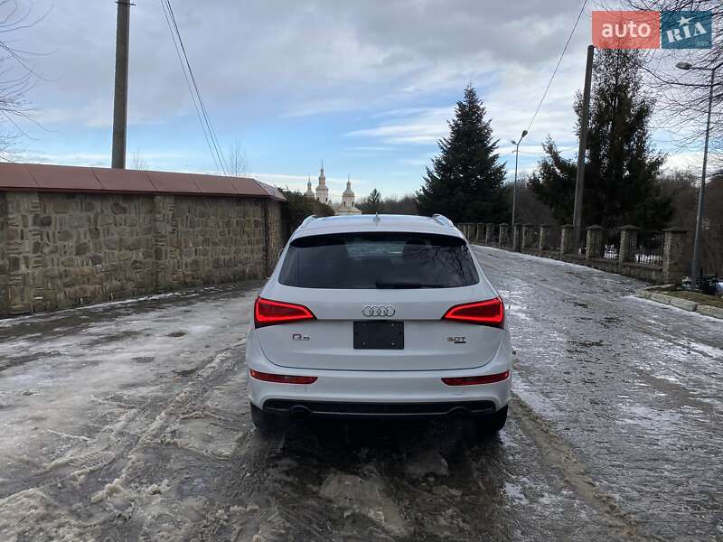 Внедорожник / Кроссовер Audi Q5 2014 в Черновцах