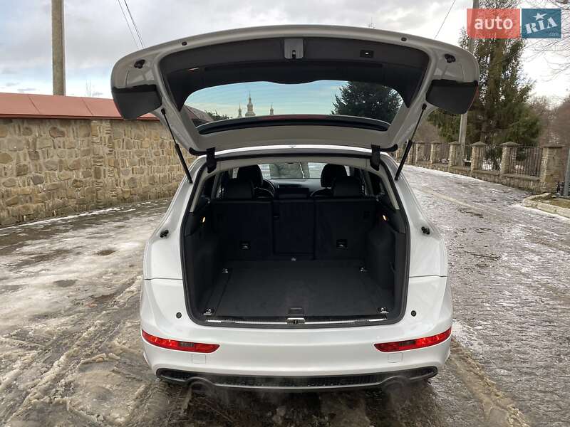 Внедорожник / Кроссовер Audi Q5 2014 в Черновцах