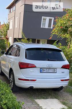 Позашляховик / Кросовер Audi Q5 2015 в Львові