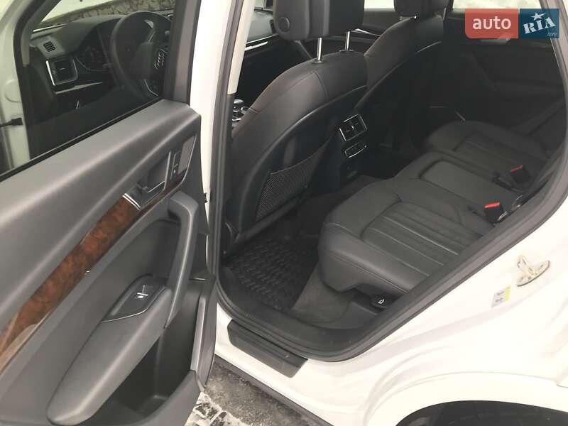 Внедорожник / Кроссовер Audi Q5 2018 в Василькове фото 15 Внедорожник / Кроссовер Audi Q5 2018 в Василькове