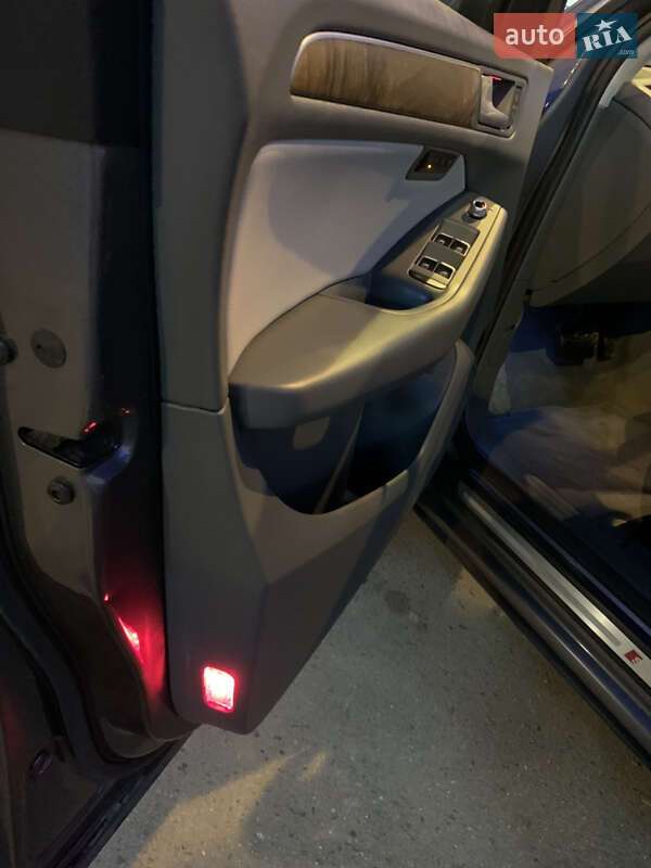 Внедорожник / Кроссовер Audi Q5 2013 в Ровно