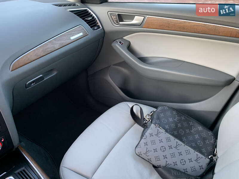 Внедорожник / Кроссовер Audi Q5 2013 в Ровно