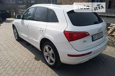 Внедорожник / Кроссовер Audi Q5 2011 в Калуше